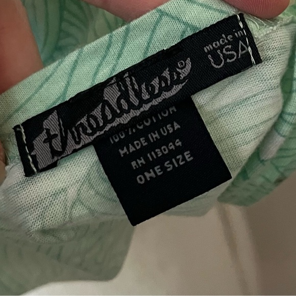 Threadless • Green Patterned Scarf - Picture 3 of 3